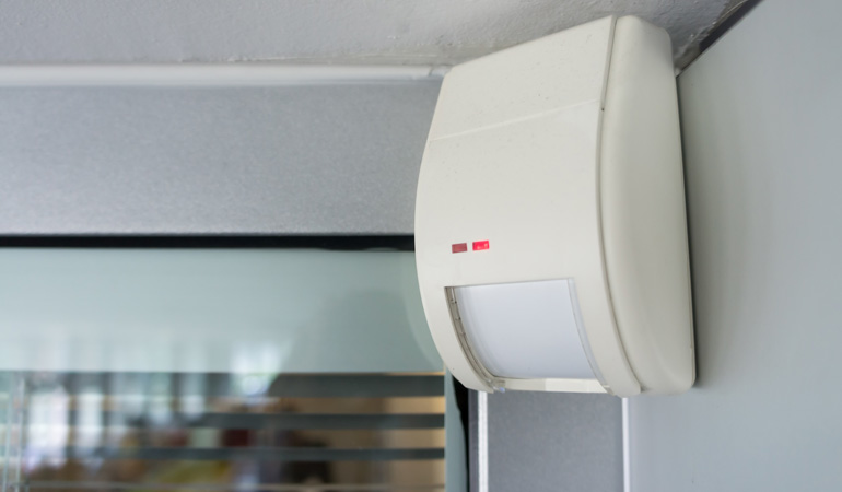 Assurer la sécurité de votre maison : gardiennage et systèmes d'alarme