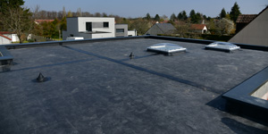 Rénover une toiture, Etanchéité toiture calandrite ou résine d'étanchéité